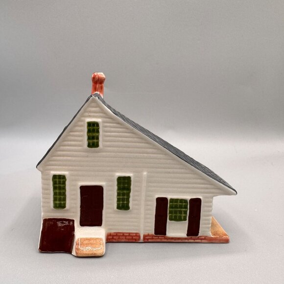 Williamsburg Taliaferro-Cole Shop House Royal Goedewaagen Delft Holland Figurine - Picture 1 of 5